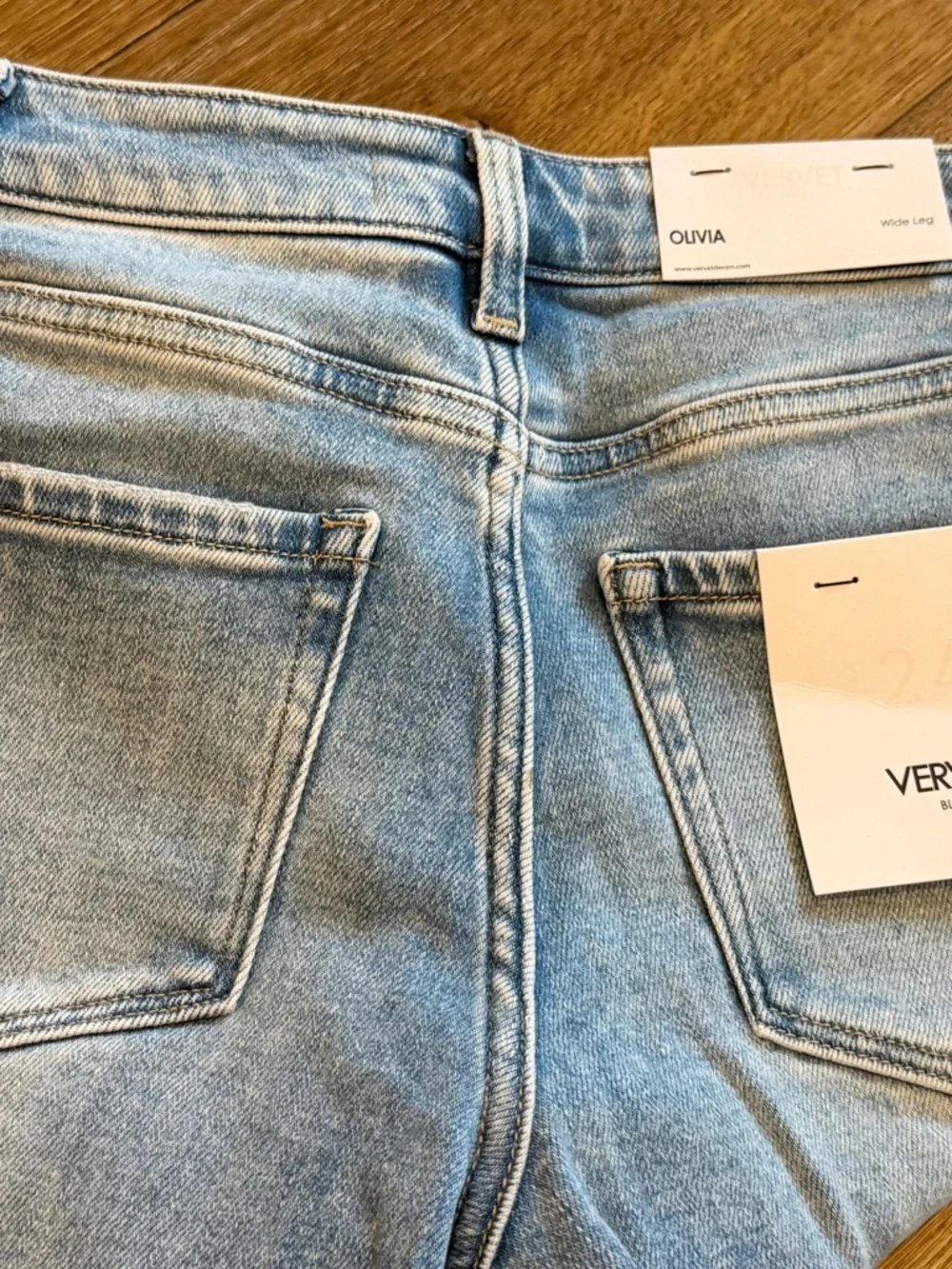 VERVET BY FLYING MONKEY Light Blue Wide-Leg Frayed Hem Jeans - Picture 3 of 4